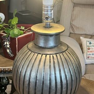 Melon Form Brass Metal Table Lamp, 1970. 
Great Condition, No Dents